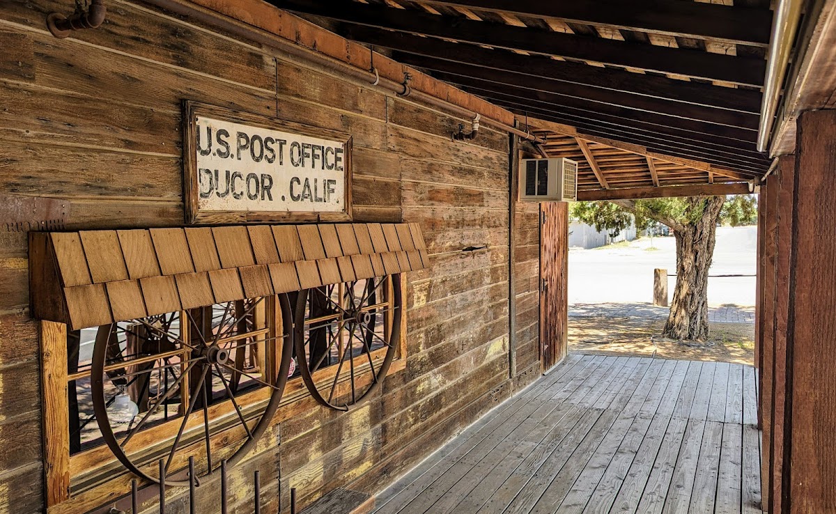 Dutch Frontier Restaurant